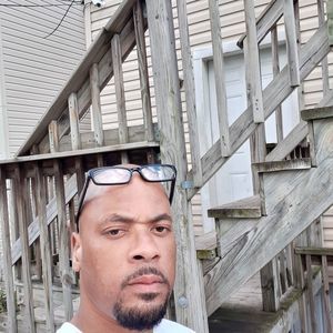 Meet your Posher, Roy